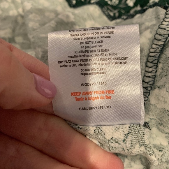 Wednesday's Girl Maternity Long Sleeve Smock Dress in Vintage Floral size 12 NWT - Picture 6 of 6